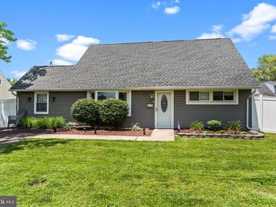 39 Queen Anne Rd, Levittown, PA, 19057