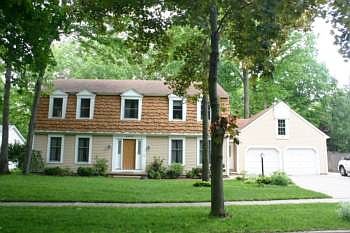 1st image of 5100 Huntington Dr