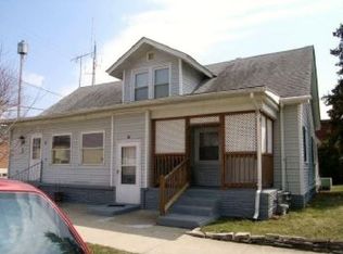 25 W Main St, Mount Sterling, OH 43143