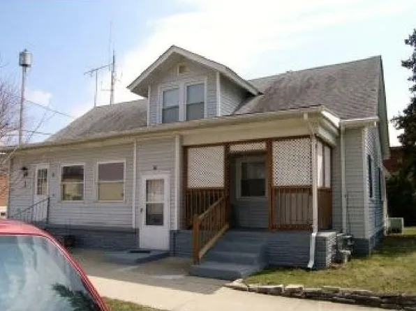 25 W Main St, Mount Sterling, OH 43143