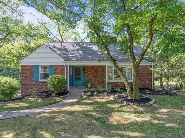 17 Winthrop Rd, Carnegie, PA 15106