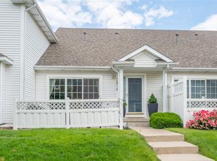 2814 Ithica Ct, Altoona, IA 50009