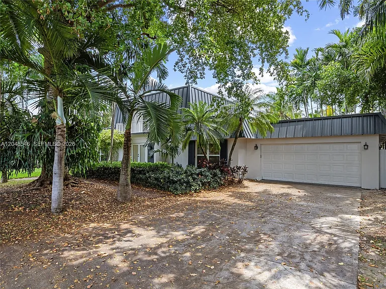 651 S Mashta Dr — Photo 61