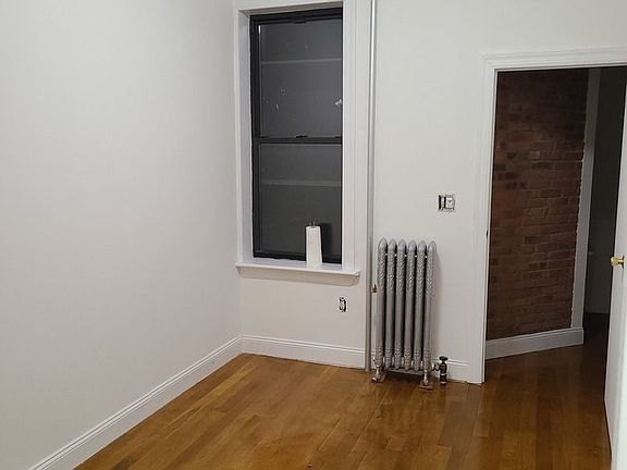 3rd image of 801 Saint Johns Pl #2R