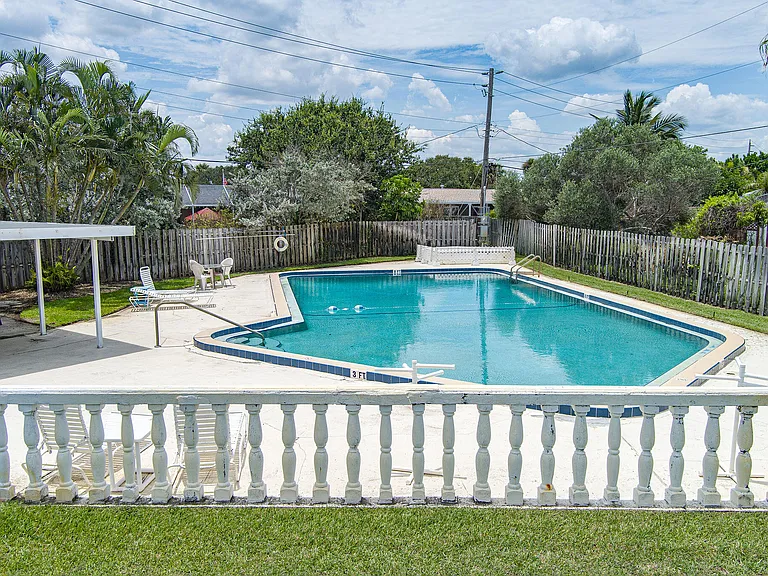 2186 Highway A1A #B7-unit B7 — Photo 31