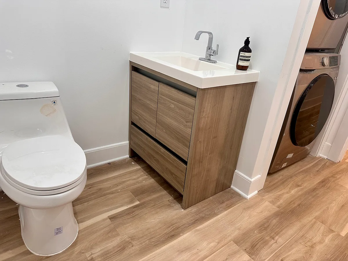 Half bath - laundry space - washer/dryer. - 328 High St #2A