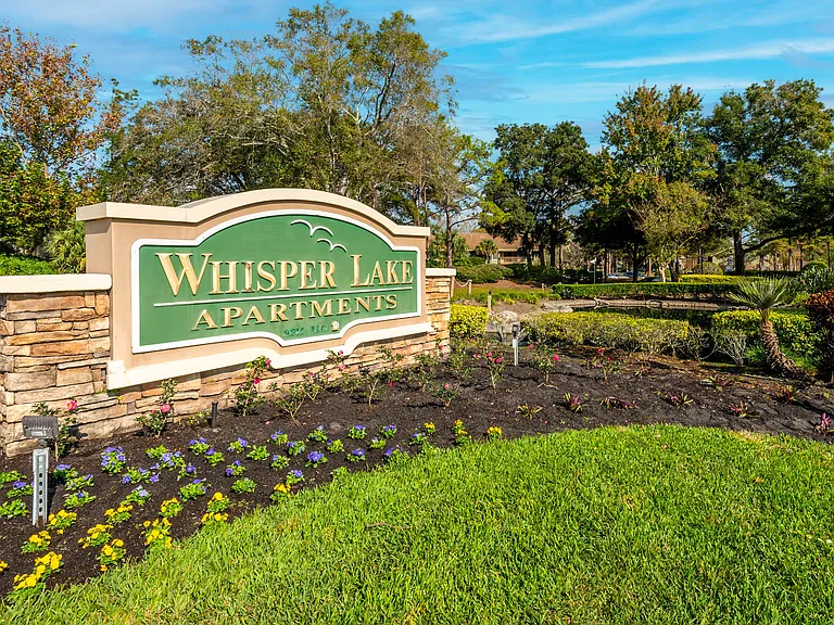 Whisper Lake Apartments — Photo 16