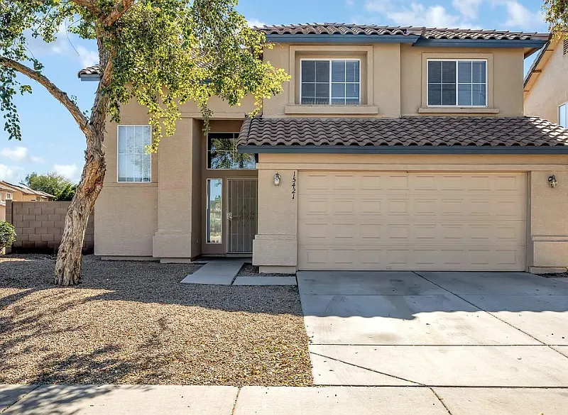 15421 W Gelding Dr