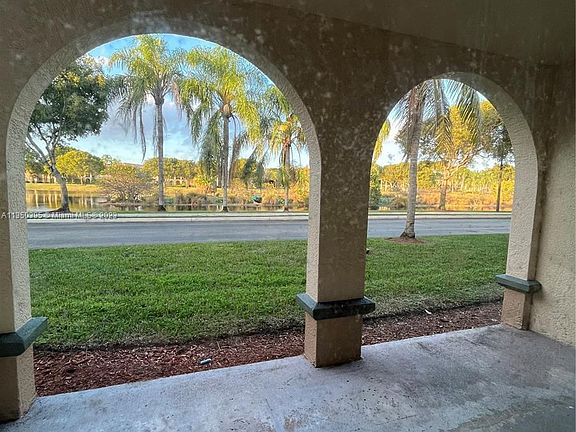 4th image of 2525 Centergate Dr APT 102