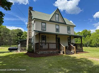 978 Upper Seese Hill Rd, Canadensis, PA 18325