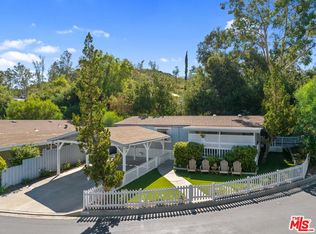 23777 Mulholland Hwy SPC 32, Calabasas, CA 91302