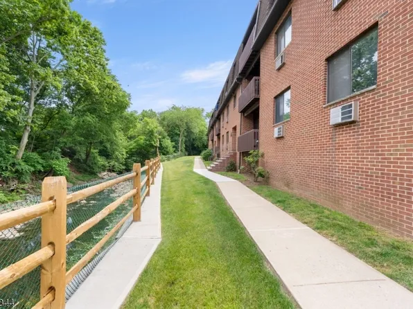 720 Mill St #12, Belleville Twp., NJ 07109