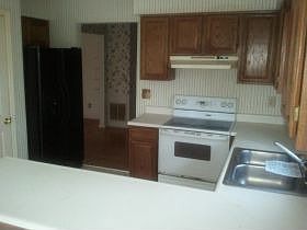 3rd image of 1286 Clairmont Ct