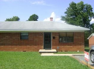 201-203 Dillard St, Mebane, NC 27302