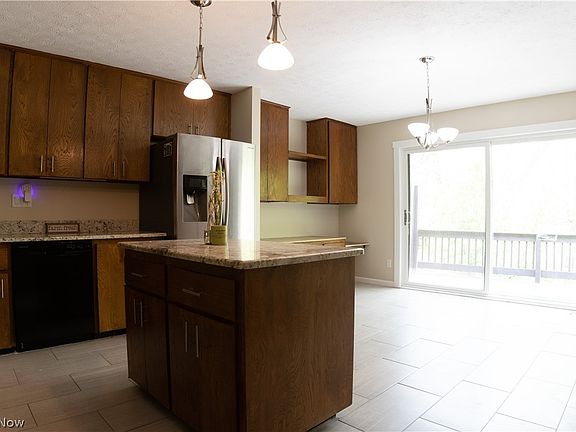 4th image of 18251 Glencreek Ln