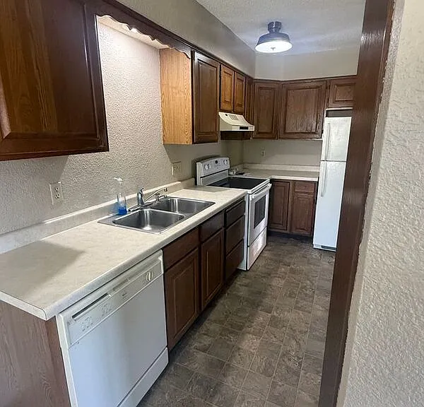 1751 Colette Dr #3 — Photo 6