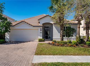 1977 Sagebrush Cir, Naples, FL 34120