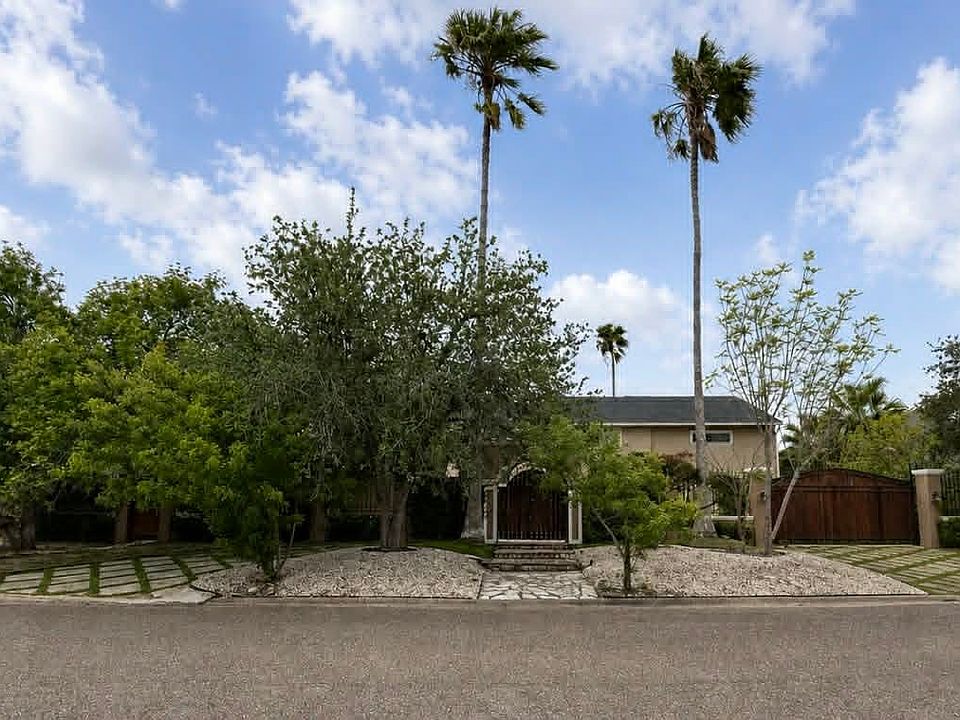 1st image of 3110 Jacaranda Dr