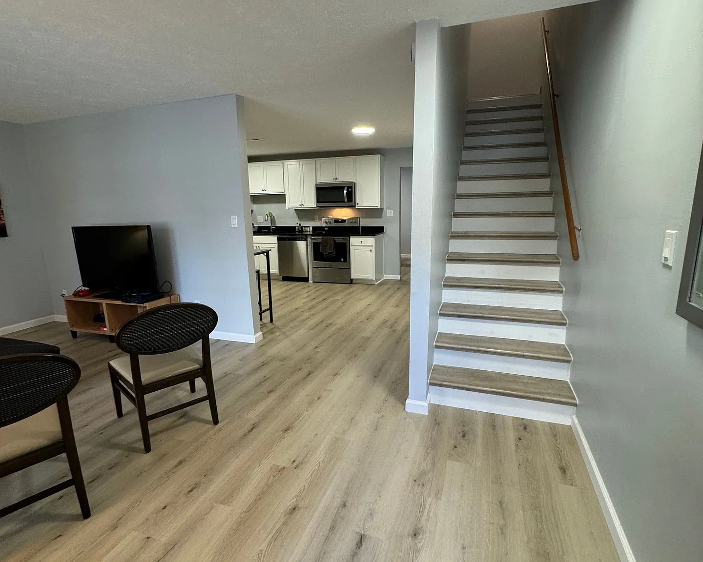 Individual Leases In Remodeled Clover Valley Townhome — Photo 2