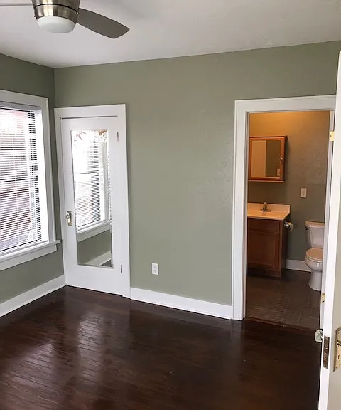 Bedroom - Bath