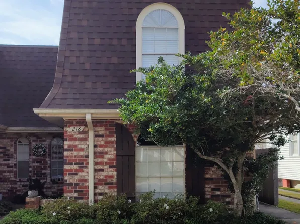 218 Aurora Ave, Metairie, LA 70005