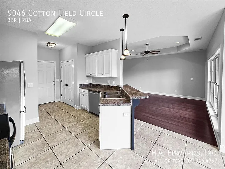 9046 Cotton Field Cir — Photo 3