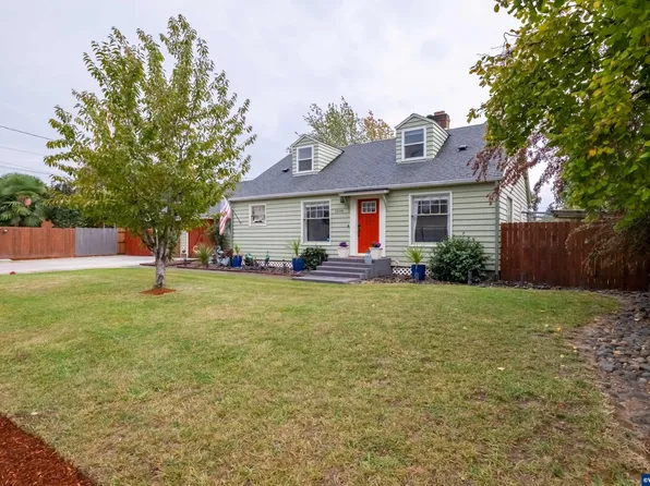 3008 Geary St SE, Albany, OR 97322