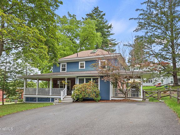 2nd image of 662 N Hoosac Rd