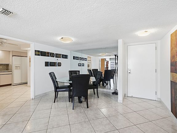 5th image of 3900 Galt Ocean Drive #1116