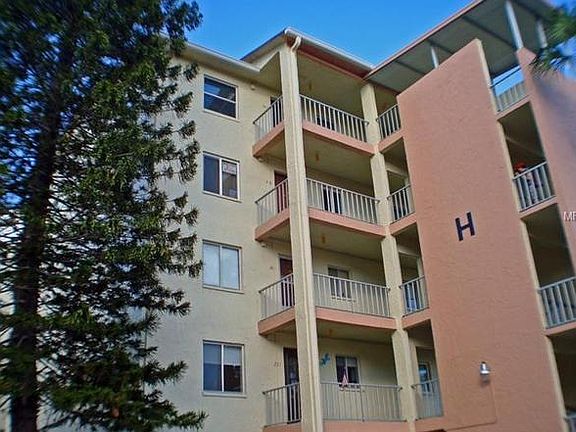 3rd image of 3785 Lake Bayshore Dr #405