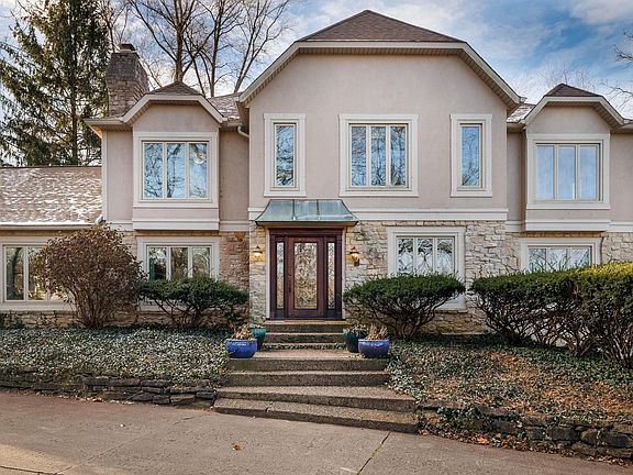 4th image of 6835 Fox Lake Dr S