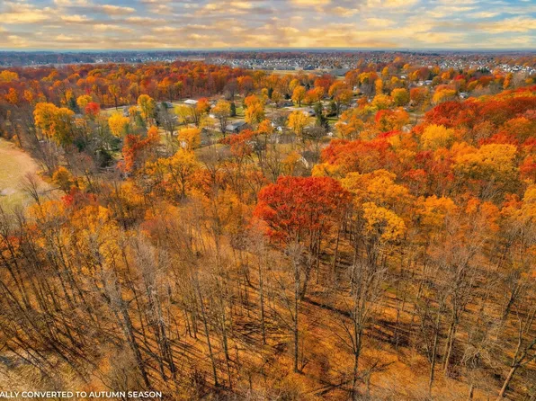 156 Arbor Ln SW, Pataskala, OH 43062