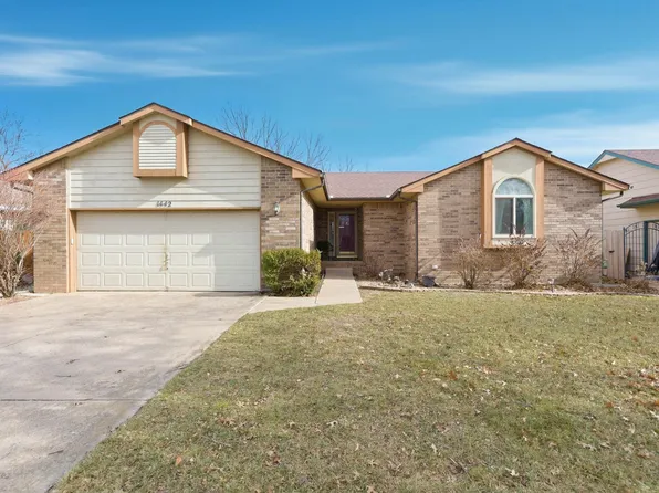 1442 N Pine Grove St, Wichita, KS 67212