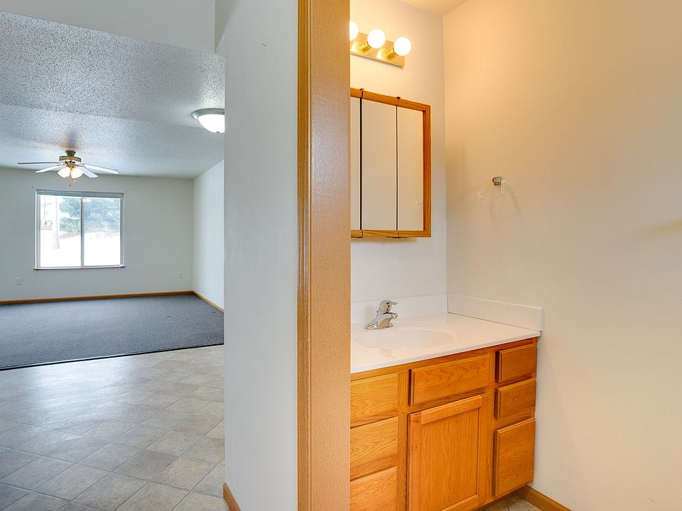 805 Angel Ct 805 Angel Ct Holmen WI Zillow