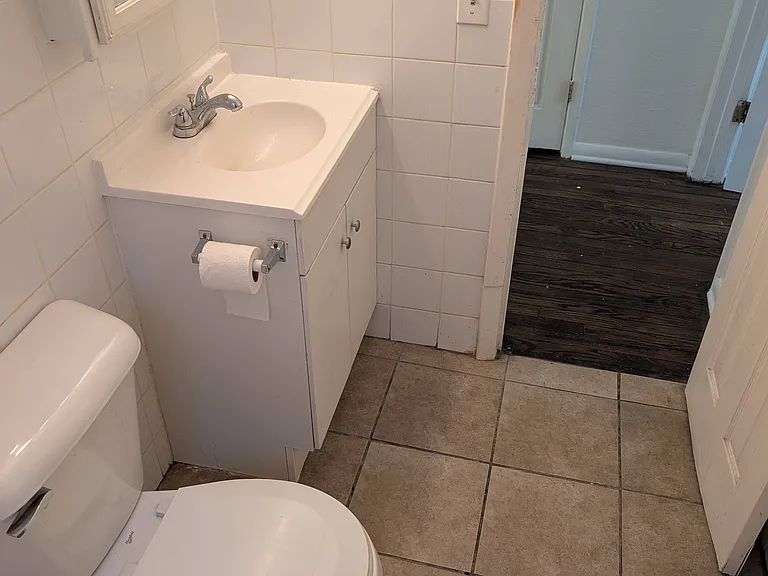2668 Losantiville Ave #2 — Photo 16
