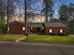 1190 Cambridge Cir, Benton, AR 72019