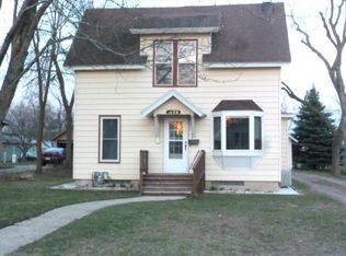 1129 Redding Ave, Windom, MN 56101