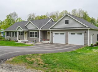 48 Hall Rd, Windham, ME 04062