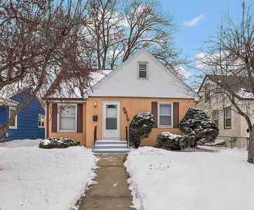 5616 46th Ave S, Minneapolis, MN, 55417