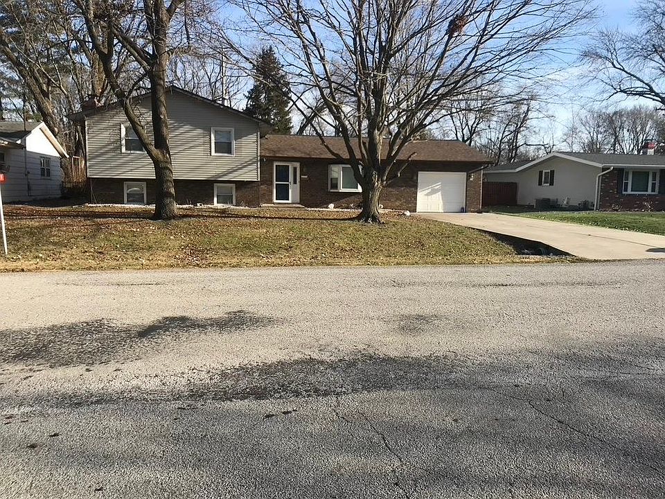 1st image of 66 Cottonwood Dr