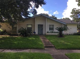 8219 Langdon Ln, Houston, TX 77036