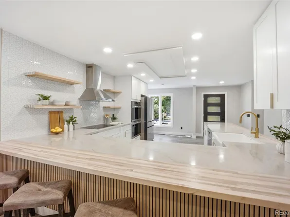 1581 W Briarwood Ave, Littleton, CO 80120