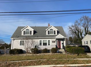 22 Phyllis Rd, Freehold, NJ 07728