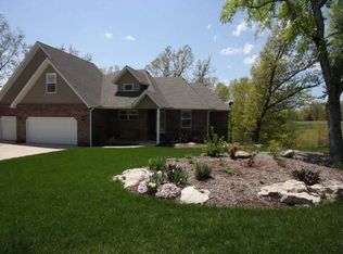 150 Southview Dr, Branson, MO 65616