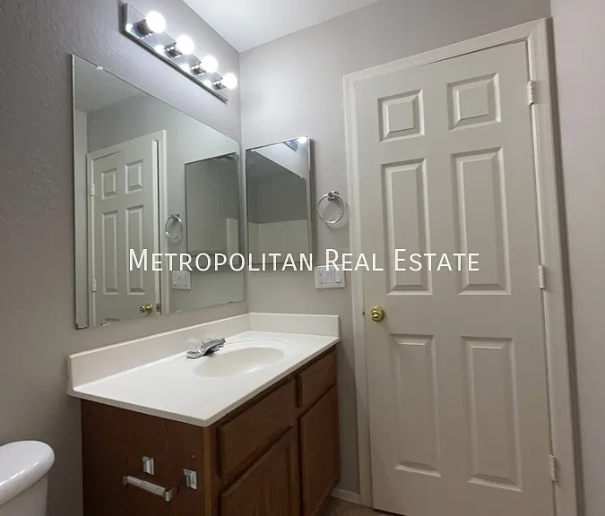15128 W Grant St — Photo 24