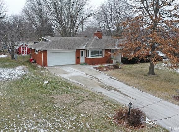 2nd image of 6310 Brookview Dr