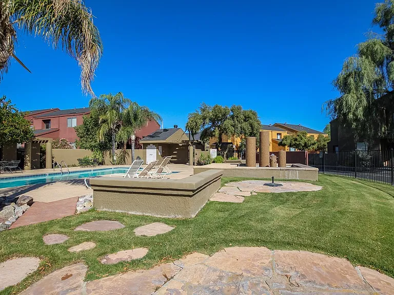 1251 E Weimer Cir #43 — Photo 40