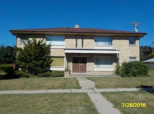 5017 N 84th St, Milwaukee, WI 53225