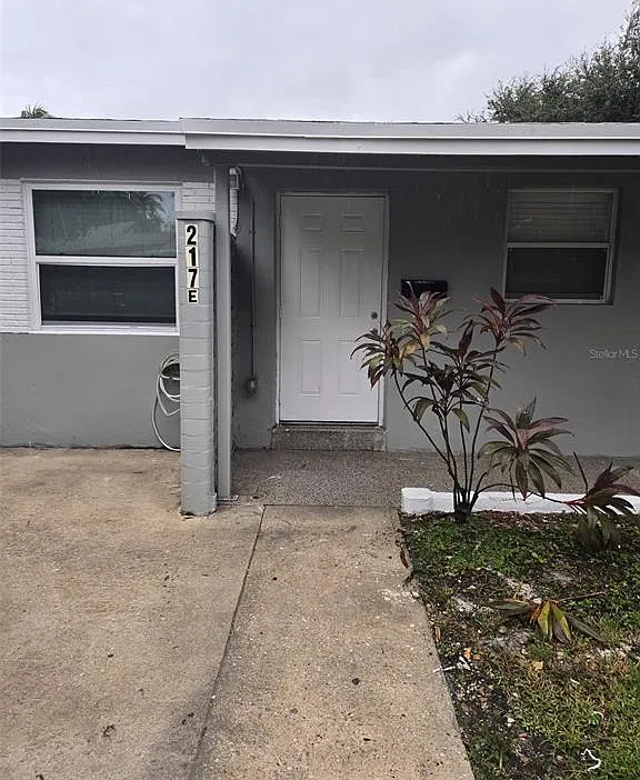 217 SW 2nd Pl #E