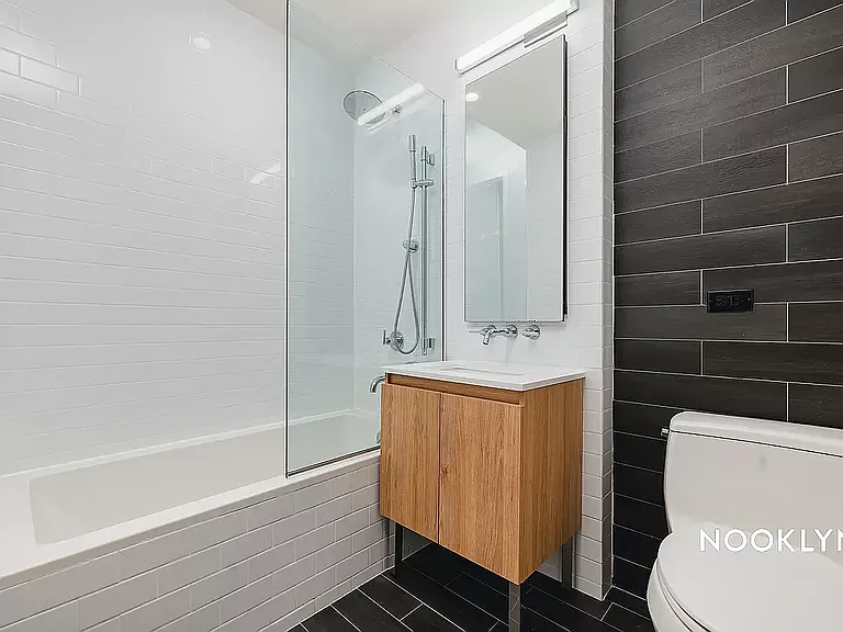 487 Keap St #107 — Photo 6